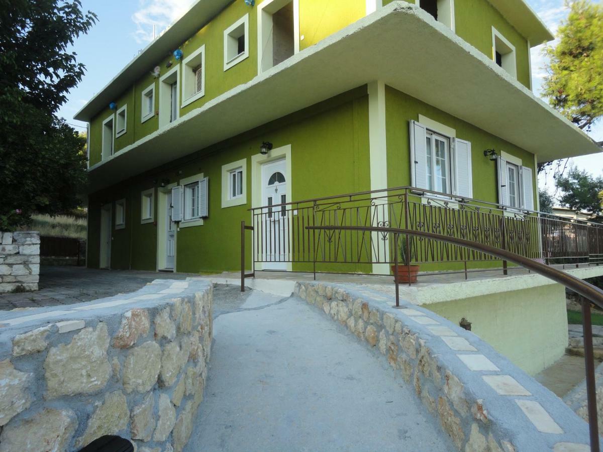 Yialos Apartments Livathos  Esterno foto