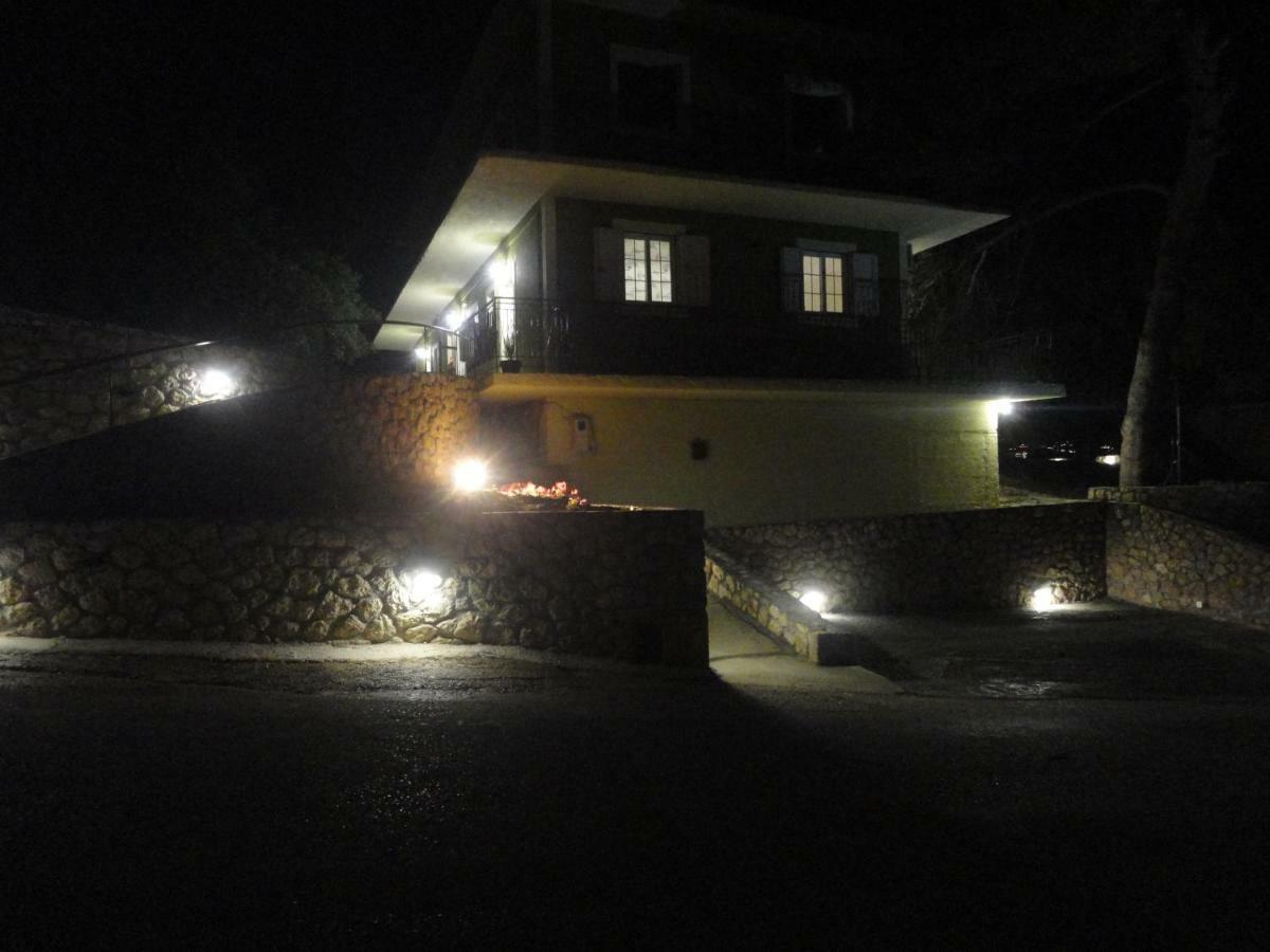Yialos Apartments Livathos  Esterno foto